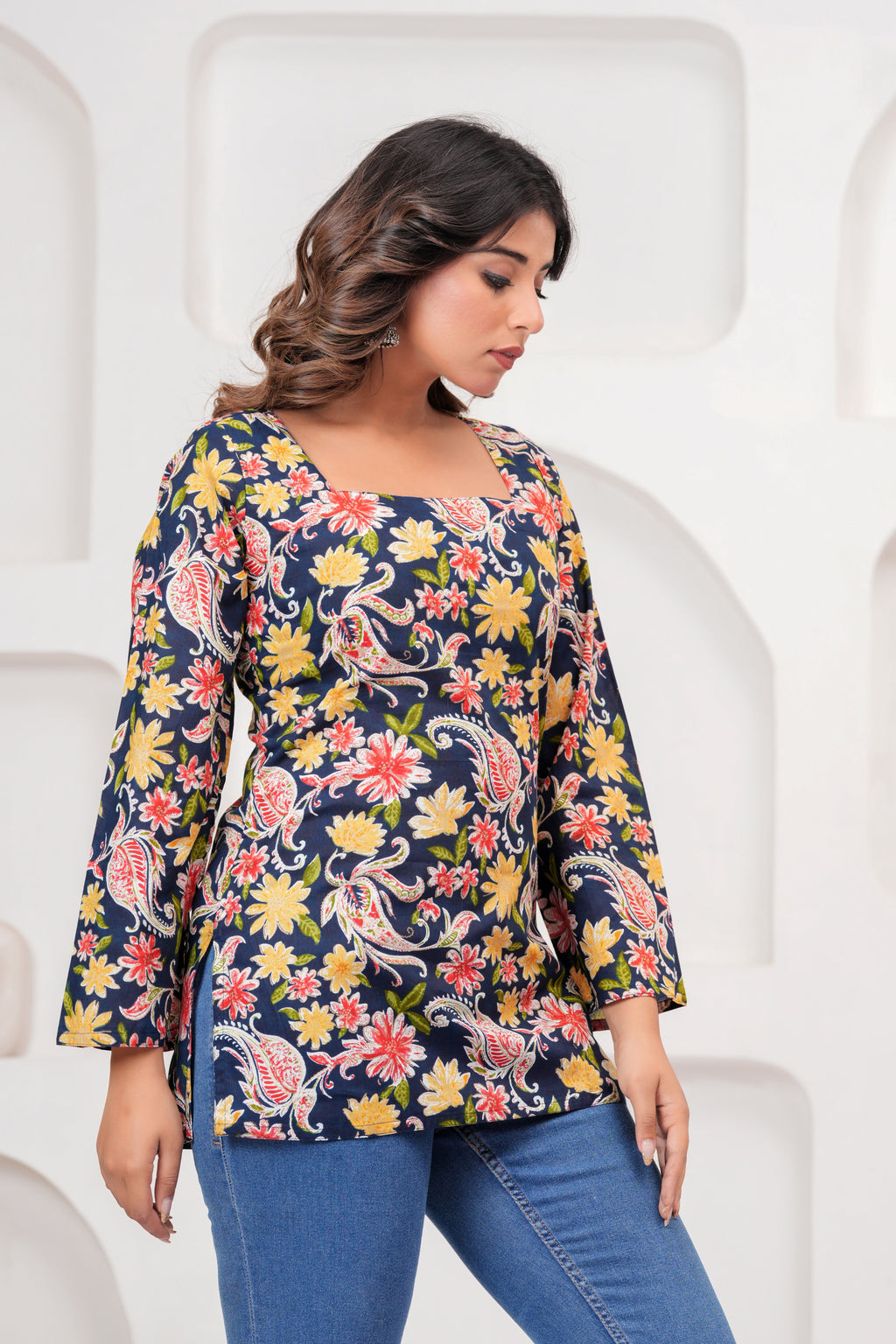 Jaipur Tales Women’s Midnight Blue Floral Printed Lace-Back Kurti | Stylish Cotton Casual Kurti