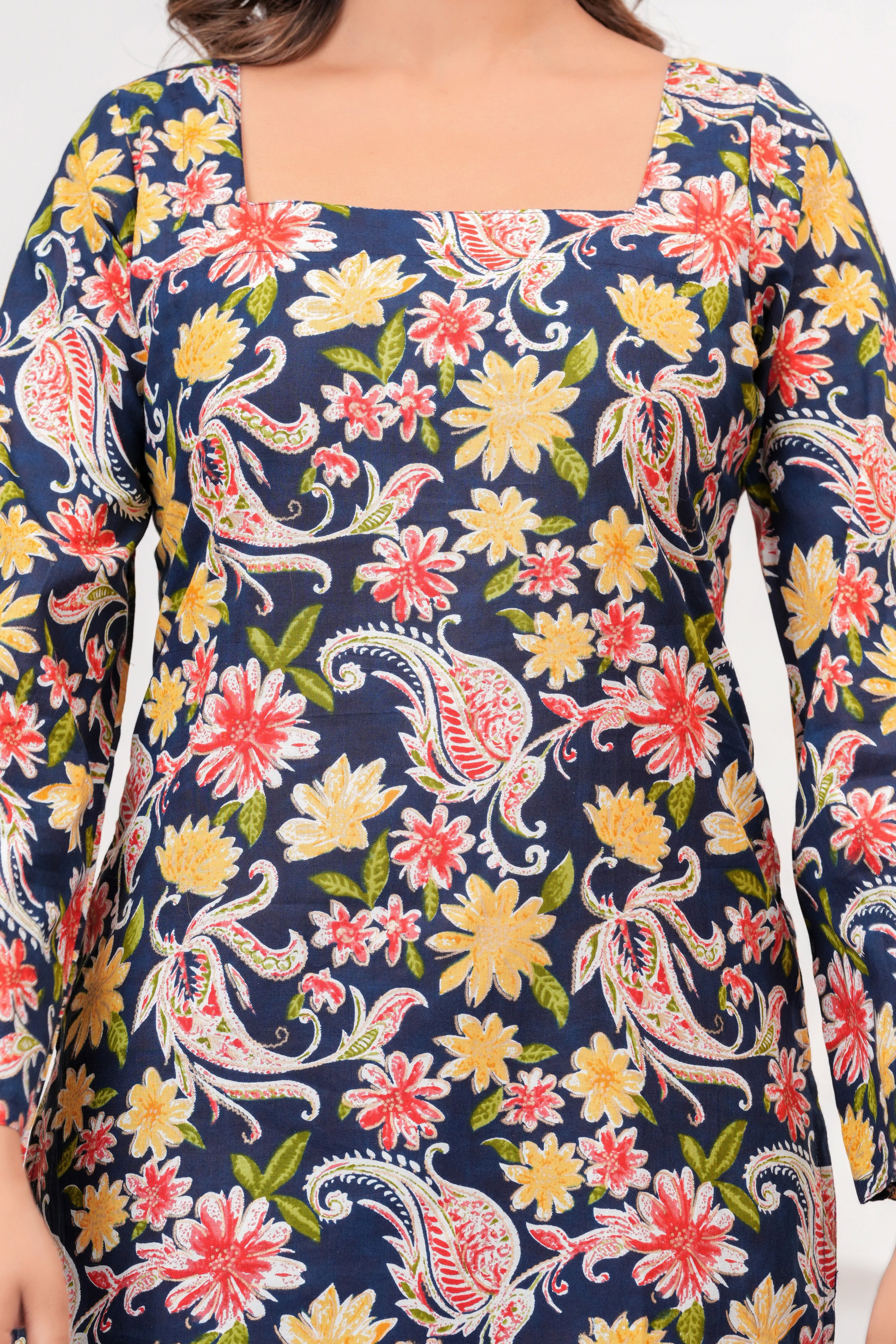 Jaipur Tales Women’s Midnight Blue Floral Printed Lace-Back Kurti | Stylish Cotton Casual Kurti