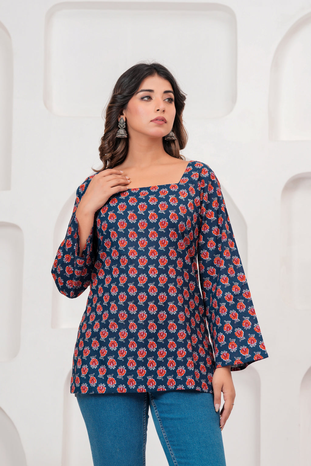 Jaipur Tales Women’s Midnight Blue Floral Printed Lace-Back Kurti | Elegant Cotton Casual Kurti