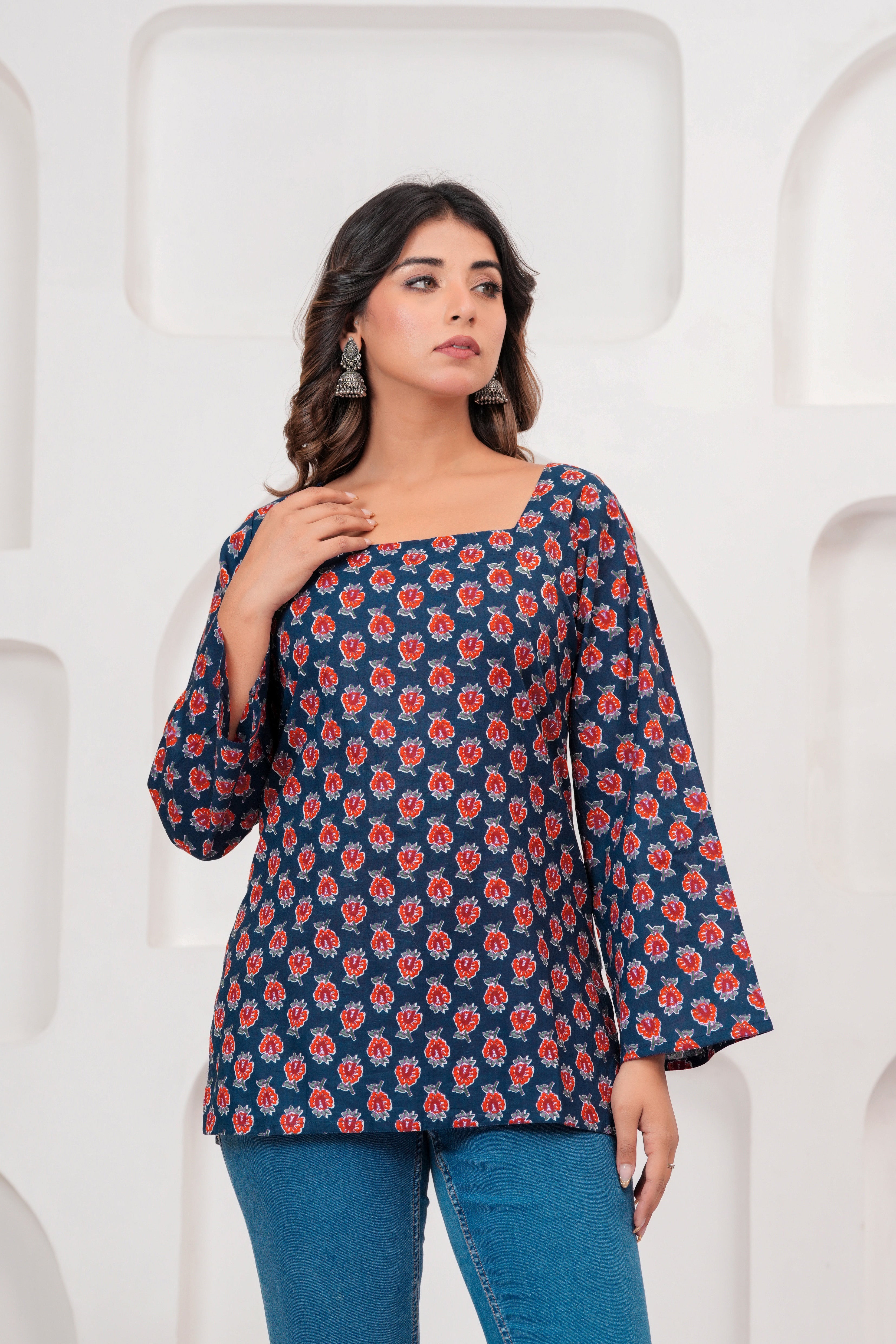 Jaipur Tales Women’s Midnight Blue Floral Printed Lace-Back Kurti | Elegant Cotton Casual Kurti