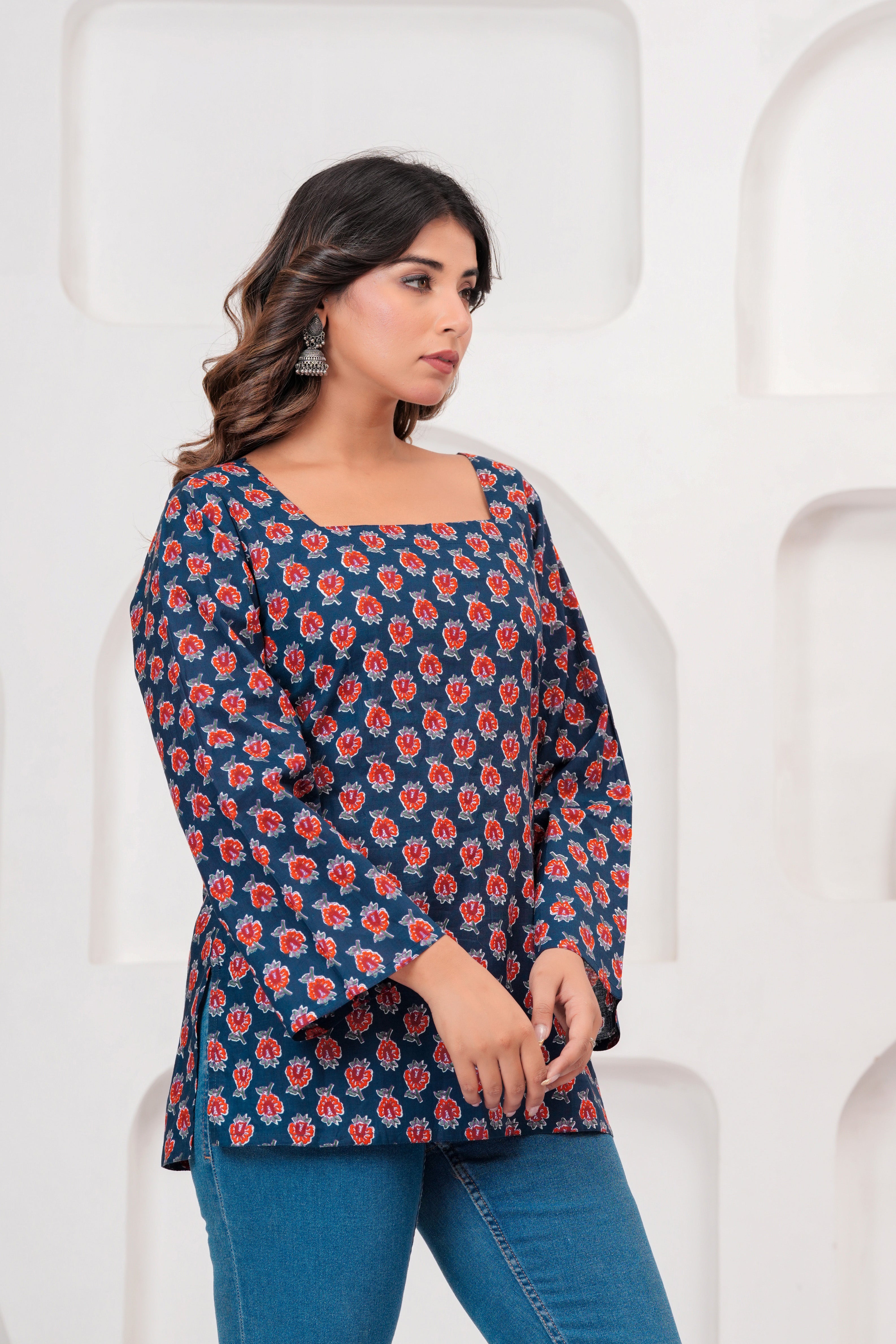 Jaipur Tales Women’s Midnight Blue Floral Printed Lace-Back Kurti | Elegant Cotton Casual Kurti
