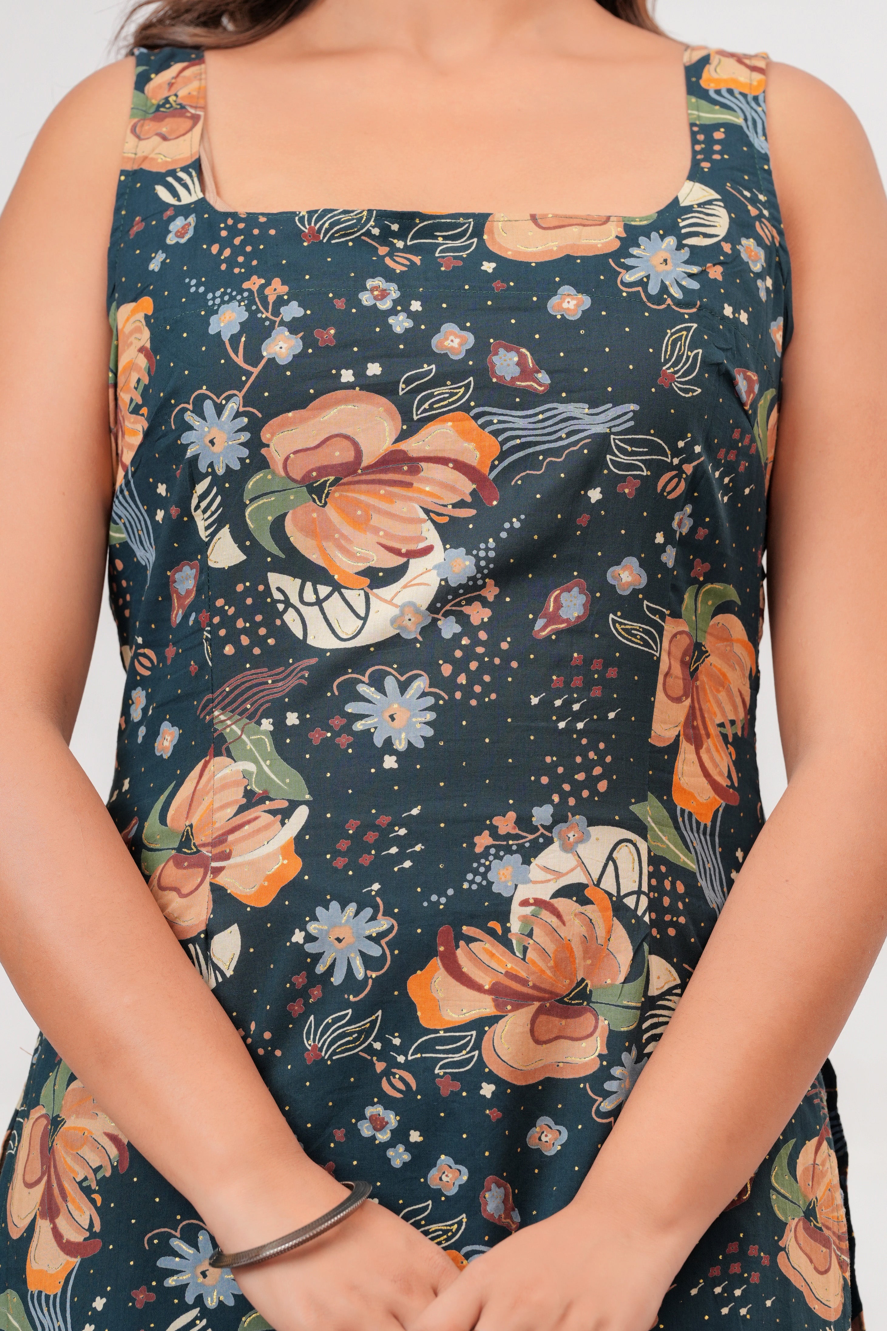 Jaipur Tales Women’s Midnight Blue Floral Cotton Kurti | Sleeveless Tie-Back Straight Kurta Top